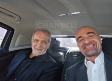 عکس سلفی طالبانی با مسعود پزشکیان در ماشین
