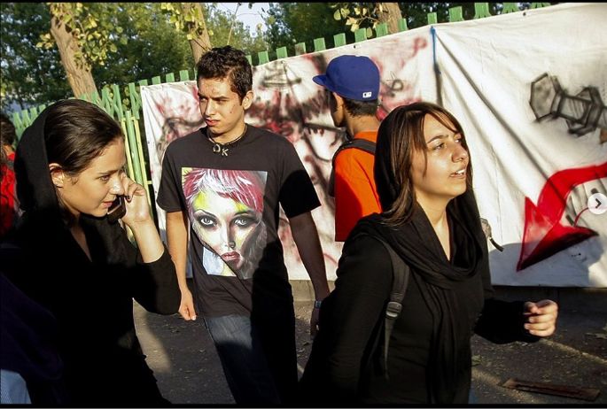عکس‌های نوستالژیک از دهه ۵۰ و ۸۰ را ببینید