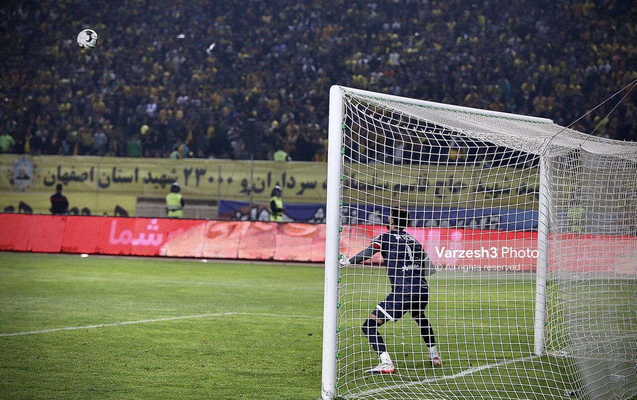 بیرانوند و چالش مانکن!