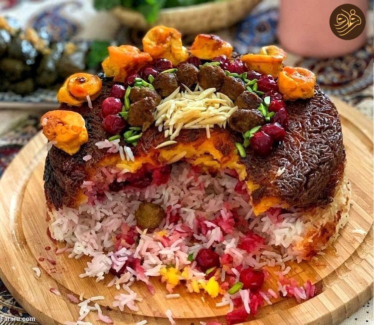 آلبالو پلو قالبی، خوشمزه ترین آلبالوپلویی که تا به حال خورده‌اید!