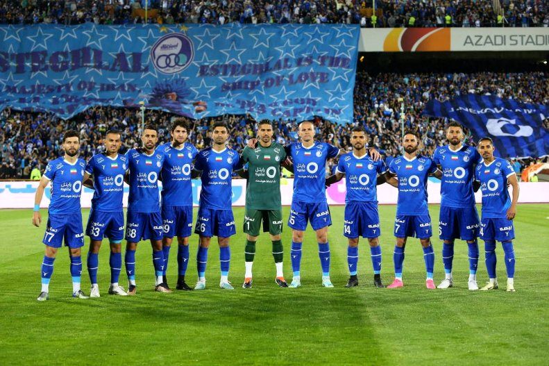 استقلال 1-0 فولاد؛ نکونام صدر را پس گرفت