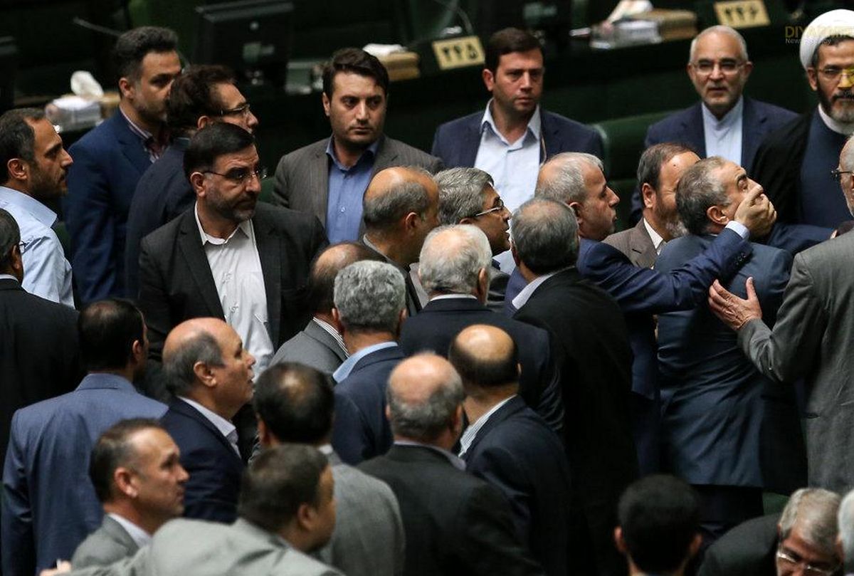 تشنج در مجلس بر سر طرح دو فوریتی پیرامون رفع فلیترینگ
