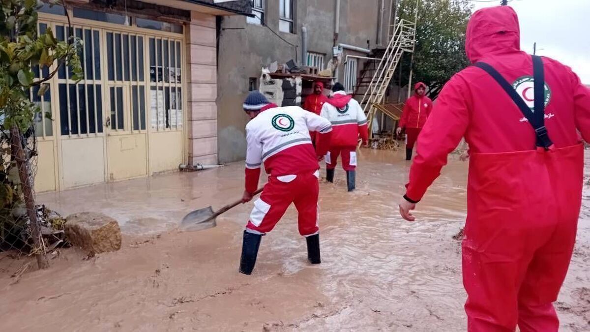 ۱۰ هزار حادثه‌دیده در پی سیل و آبگرفتگی استان‌های جنوبی کشور