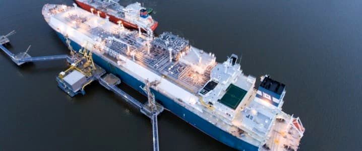 غرب تلاش میکند تا با معاملات LNG نفوذ خود را در مرکز انرژی خاورمیانه بازسازی کند