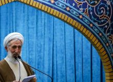 از روز اول کسی در مقابل دولت گارد نگیرد/ همگی از رییس جمهور توقع بجا و ممکن داشته باشند/ جزیره ای عمل کردن موجب اختلال نظام می‌شود