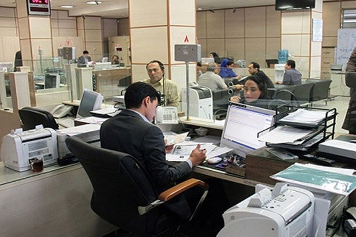 کاهش ساعت کاری مراکز دولتی در سراسر کشور در روز شنبه