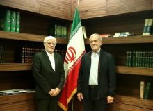 مهمترین چالش‌هایی که از دولت قبل برای پزشکیان به ارث رسیده است/ نقد‌ها به سن و سال عارف به جا است، اما او ستعداد بالایی در حل تعارضات دارد