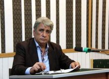 بهروز رضوی «هزار دستان» علی حاتمی را برای نابینایان روایت کرد