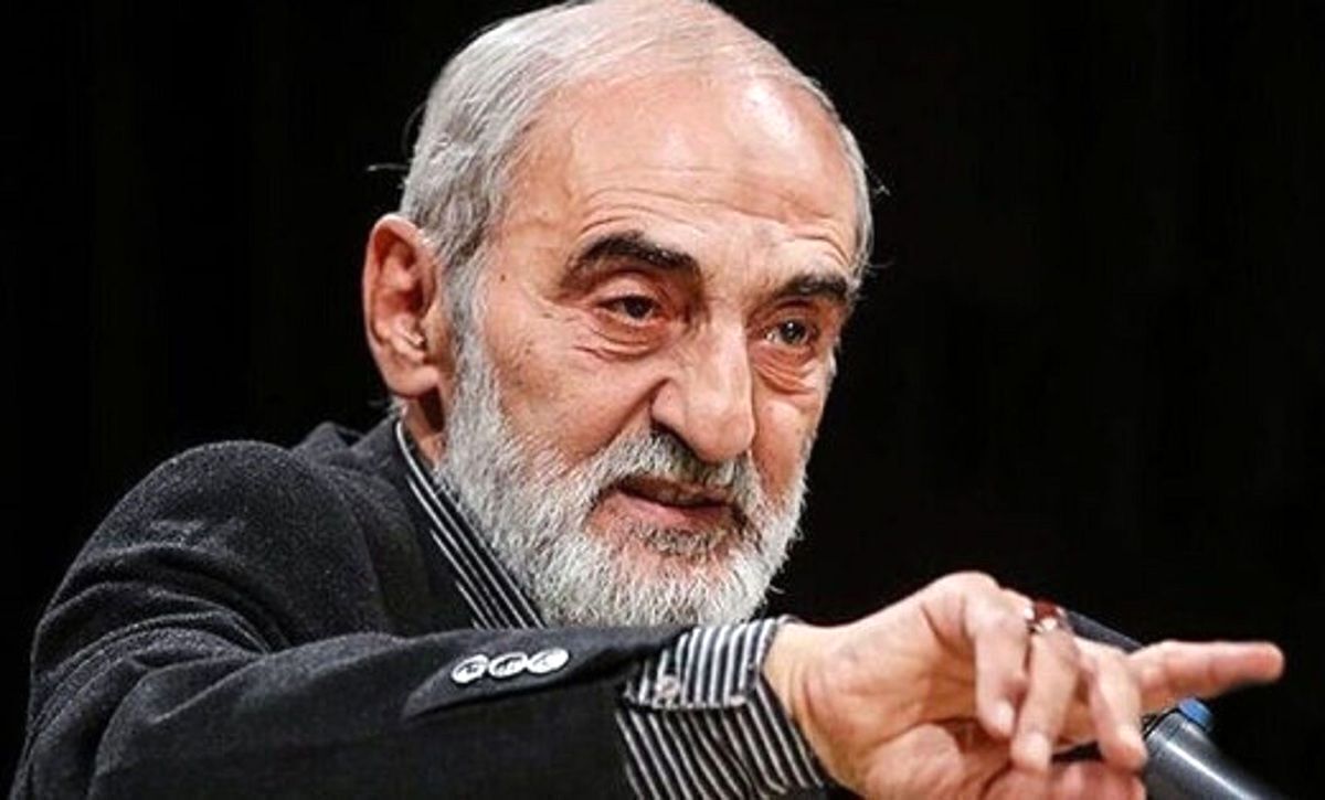 حسین شریعتمداری: انتقام سخت، فلج کننده و بدون فوت وقت باشد
