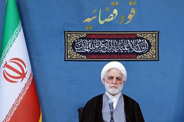 باید در خصوص موضوعات و مسائلِ مبتلابه کشور به یک اشتراک‌نظر برسیم
