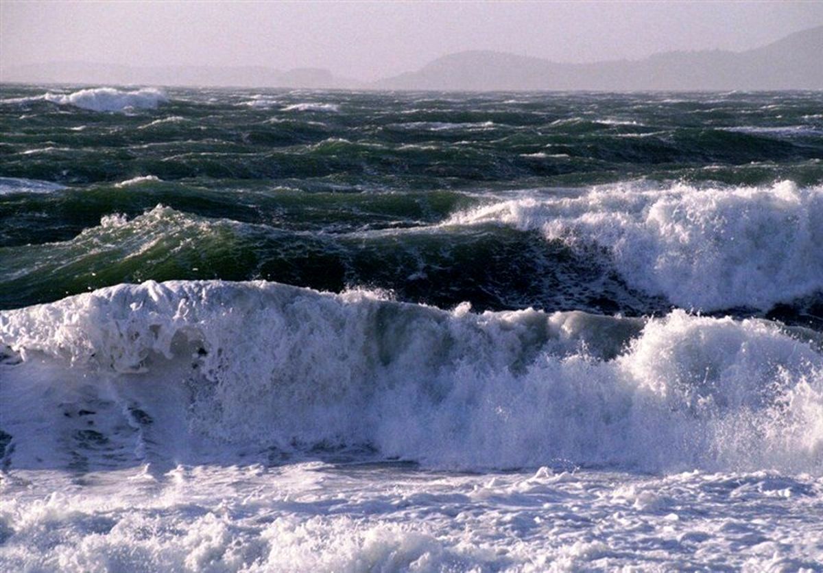ممنوعیت فعالیتهای دریایی در خزر