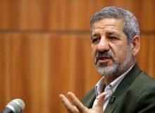 عارف با ۷۳ سن نمی تواند فعالیت میدانی داشته باشد