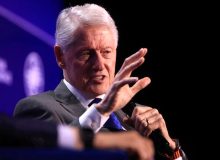بیل کلینتون: هدف ترامپ ایجاد هرج و مرج و تفرقه است