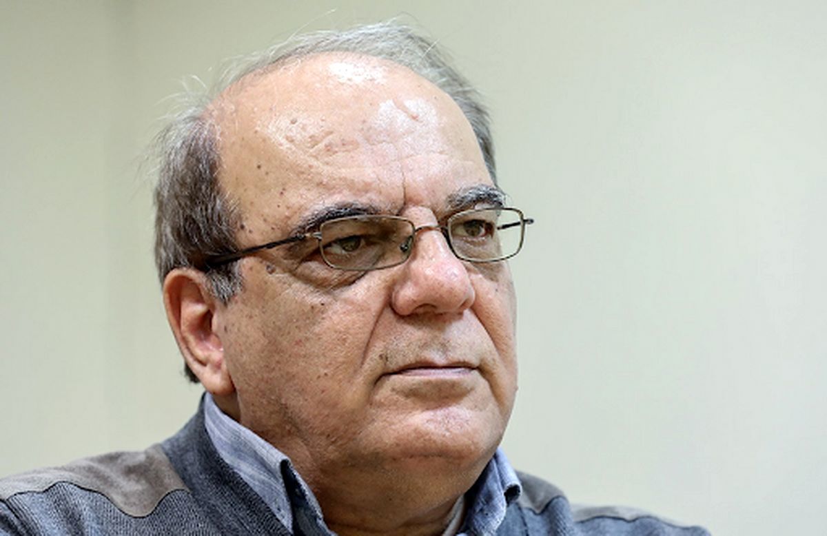 عباس عبدی: پزشکیان می‌تواند مسائل کشور را حل کند/ در بالاترین سطح حکومت رویکردهایی در جهت تخفیف مسائل وجود دارد/ دولت روحانی درکی از وفاق، همراهی و همفکری با هیچ‌کس نداشتند