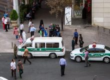 نیروی انتظامی می‌تواند زنان را به خاطر نداشتن حجاب بازداشت کند؟