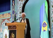 تعطیلی شنبه ها یک امام جمعه را نگران کرد