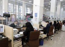 بانک‌ها وام های کلان را فقط به کارمندان و زیرمجموعه های خود می دهند!