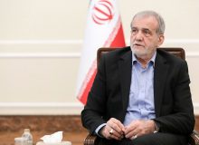 تحلیل نخستین گفتگوی تلویزیونی رئیس جمهور/ پزشکیان پا روی پوست خربزه‌های صدا و سیما نگذاشت