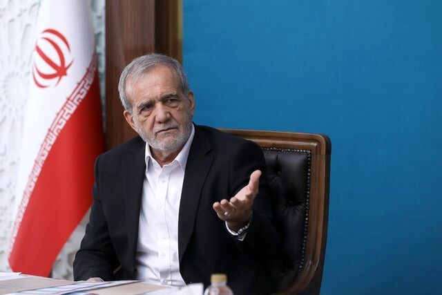 پزشکیان: تکالیف و مسئولیتهای دقیق هیچ دستگاه و مدیری مشخص نیست