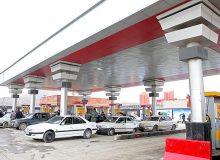 بحران بنزین در شمال/ پمپ های بنزین خالی، صف ها طولانی و مسافران سرگردانند/ چرا در شمال سوخت نیست؟