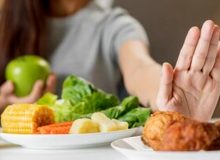 کمبود کدام ویتامین سبب بی میلی به غذا می‌شود؟