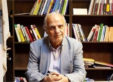 محمود حکیمی در بیمارستان بستری است/ وزیر فرهنگ و ارشاد از او عیادت کرد