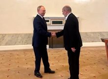 زبان بدن پوتین در دیدار با مقام امنیتی ایران/ ویدئو