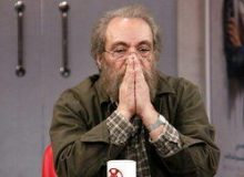 طعنه‌های روزنامه جوان به مسعود فراستی:  دیروز ششلول بند کمونیست‌ها بودی آقای چریک!