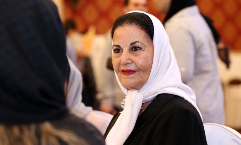 گریه تلخ پوری بنایی در کنار نوه محمدعلی فردین «حنا»/ ویدئو