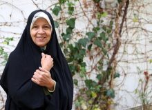 فائزه هاشمی به طور مشروط آزاد شد