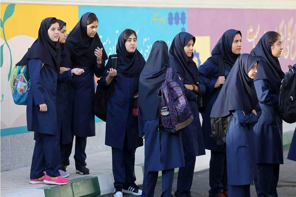 معاون وزیر آموزش و پرورش: ۱۶ طرح عفاف و حجاب در مدارس در حال اجرا ست