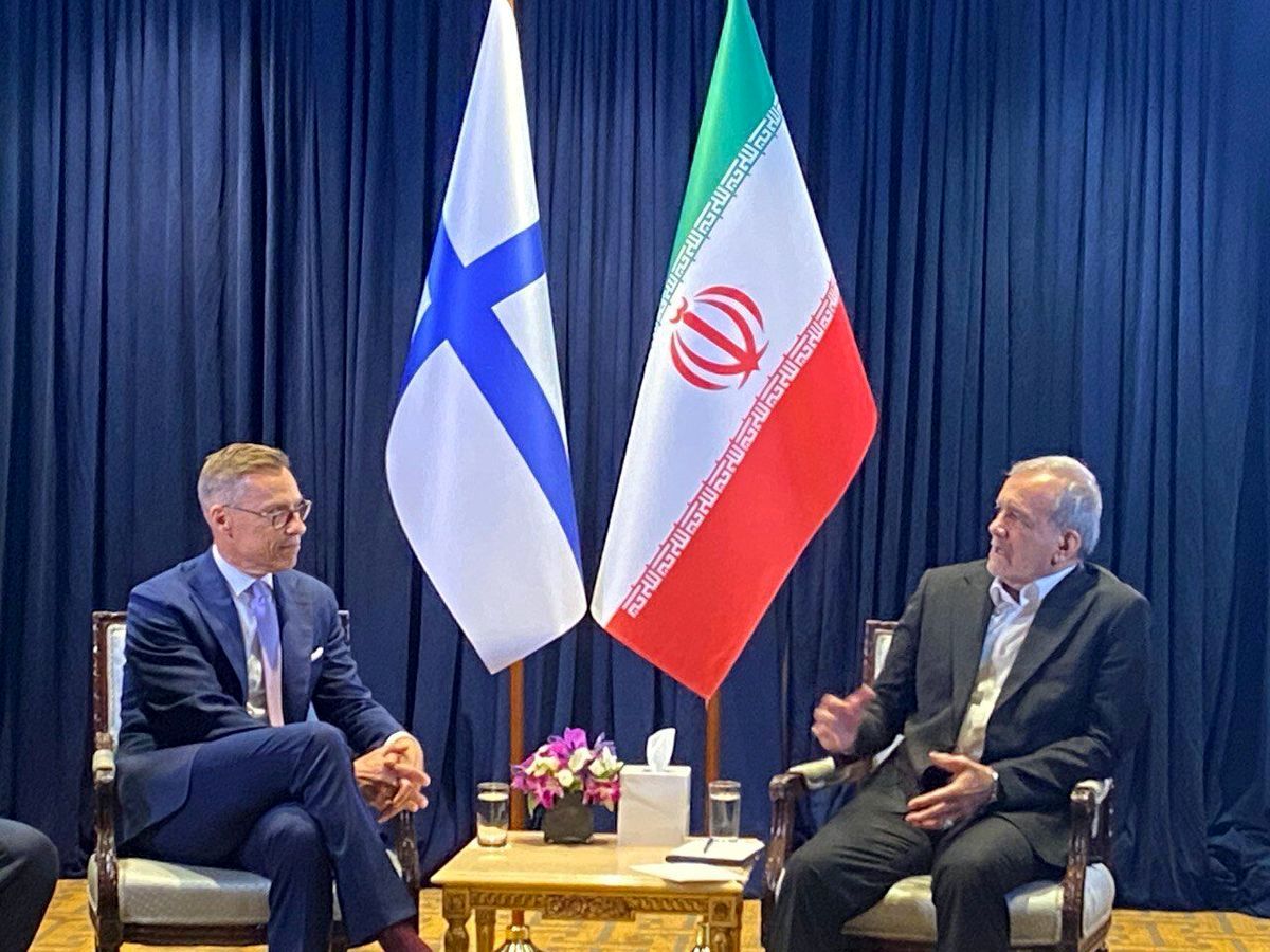 پنجمین دیدار پزشکیان در نیویورک؛ گفت‌وگو با رئیس جمهوری فنلاند