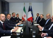 پزشکیان به مکرون: در راستای رفع موانع توسعه ایران، آماده تعامل و گفتگو هستیم/ تداوم جنایات رژیم صهیونیستی می‌تواند وضعیت را از کنترل خارج کند
