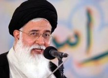 علم‌الهدی: سلاح تا زمان نابودی استکبار در دست ماست/ تا اسرائیل وجود دارد‌، معنا ندارد اسلحه را زمین بگذاریم/ «تحریم» را بهانه ناایمنی معادن می‌کنند