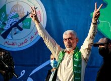 رویترز: یحیی سنوار زنده است و همچنان به صورت مخفیانه، جنگ علیه اسرائیل را هدایت می کند