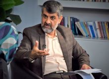 نصیری، سوپر افراطی حزب اللهی دیروز حق دارد نظراتش تغییر کند و سوپر اپوزیسیون امروز شود/ توهم مضر است