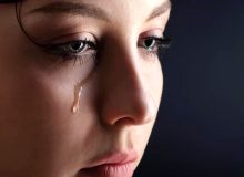 چرا بعد از رابطه جنسی غمگین می شوم و گریه می کنم؟