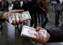 احتمال بازگشت نرخ ارز به پله ۵۰ هزار تومان وجود دارد