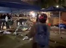 پلیس آمریکا با نارنجک و شوکر به جان دانشجویان افتاد/ دانشجویان: «ما نمی‌ترسیم» / ویدئو