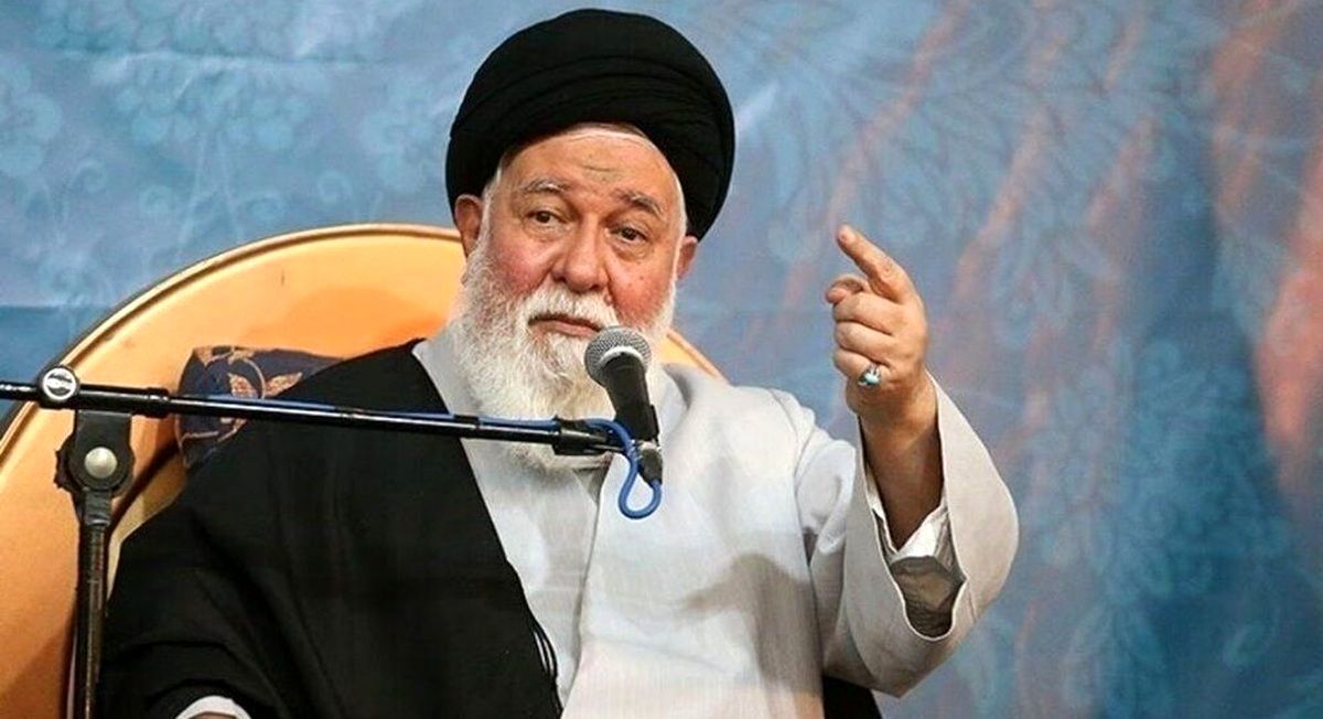 علم الهدی: امامت سیاسی دشمن دارد؛ یک زمان حتی در مسجد شمشیر بر فرق ولی خدا می‌زند/ یک زمان با اسب بر پیکر امام شهید می‌تازد و امروز هم این‌چنین هستند