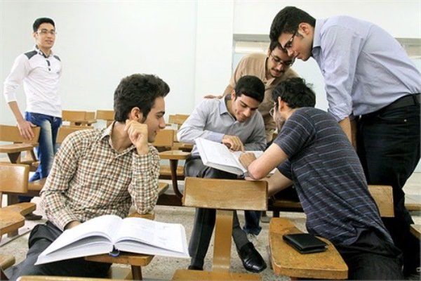 کاهش شدید دانشجو در موسسات غیرانتفاعی/ نگرانی از تعطیلی رشتهها