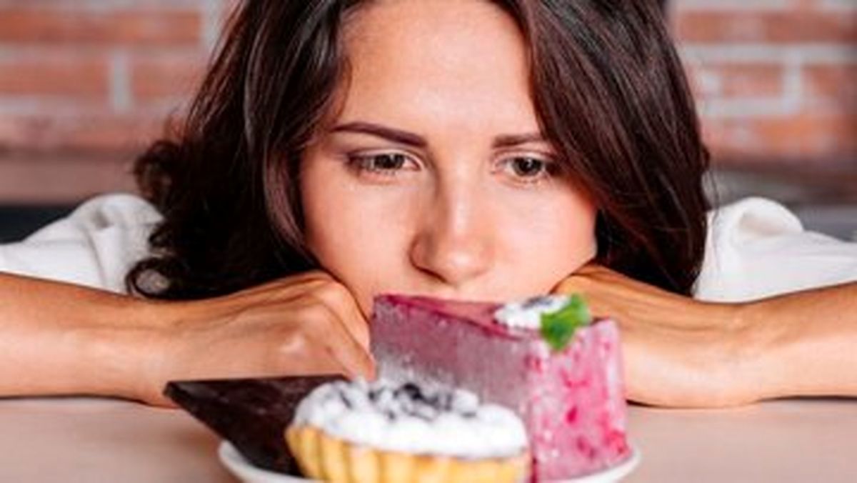 میل به شیرینی‌جات را چگونه مهار کنیم؟