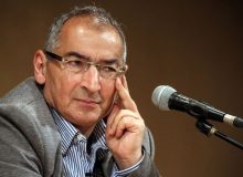 صادق زیبا‌کلام زندانی شد