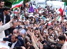 رئیسی: رهنمودهای مراجع و علما را چراغ راه دولت مردمی می‌دانیم/ قدردان مردم هستیم