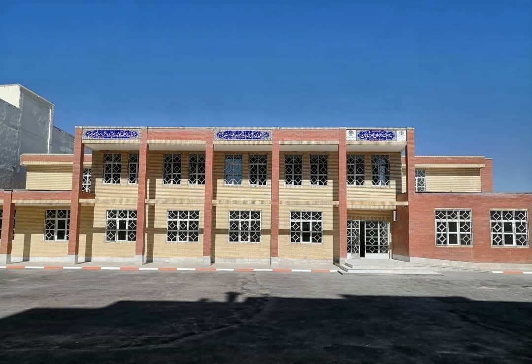 طراحی و ساخت ۲۰۰ مدرسه هویت‌ساز در کشور