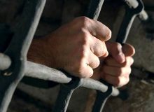 قتل مسلحانه ۲ جوان پرایدسوار به دست قاتل کینه ای