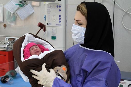 رشد ۱۸ درصدی زایمان‌های سوم به بعد از دستاوردهای وزارت بهداشت/پیشگیری از سقط چهار هزار فرزند با اجرای طرح نفس