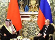 پادشاه بحرین: دلیلی برای به تعویق افتادن عادی‌سازی روابط با ایران وجود ندارد