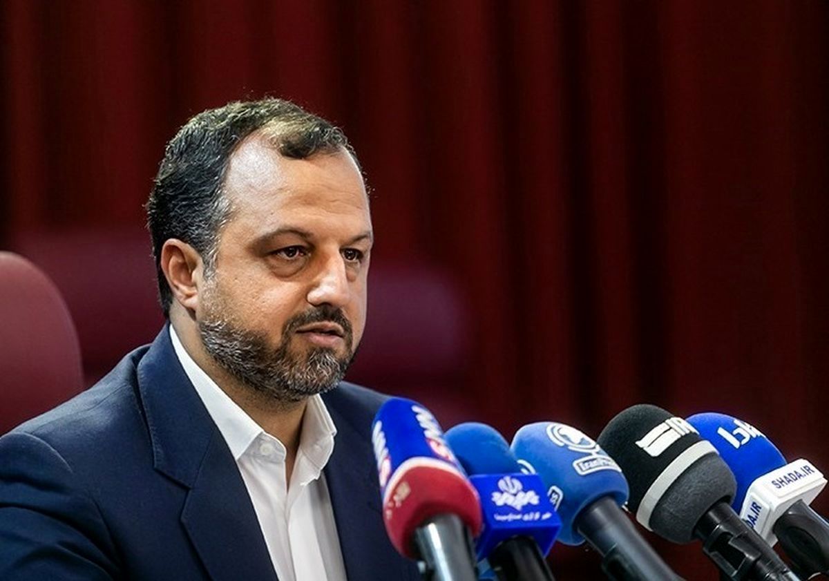خاندوزی: ایران به رشد اقتصادی پایدار رسیده است
