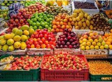 قیمت میوه های نوبرانه در میادین میوه و تره بار/ هر کیلو توت فرنگی، زردآلو، گیلاس، هلو، توت سفید و هندوانه چند؟